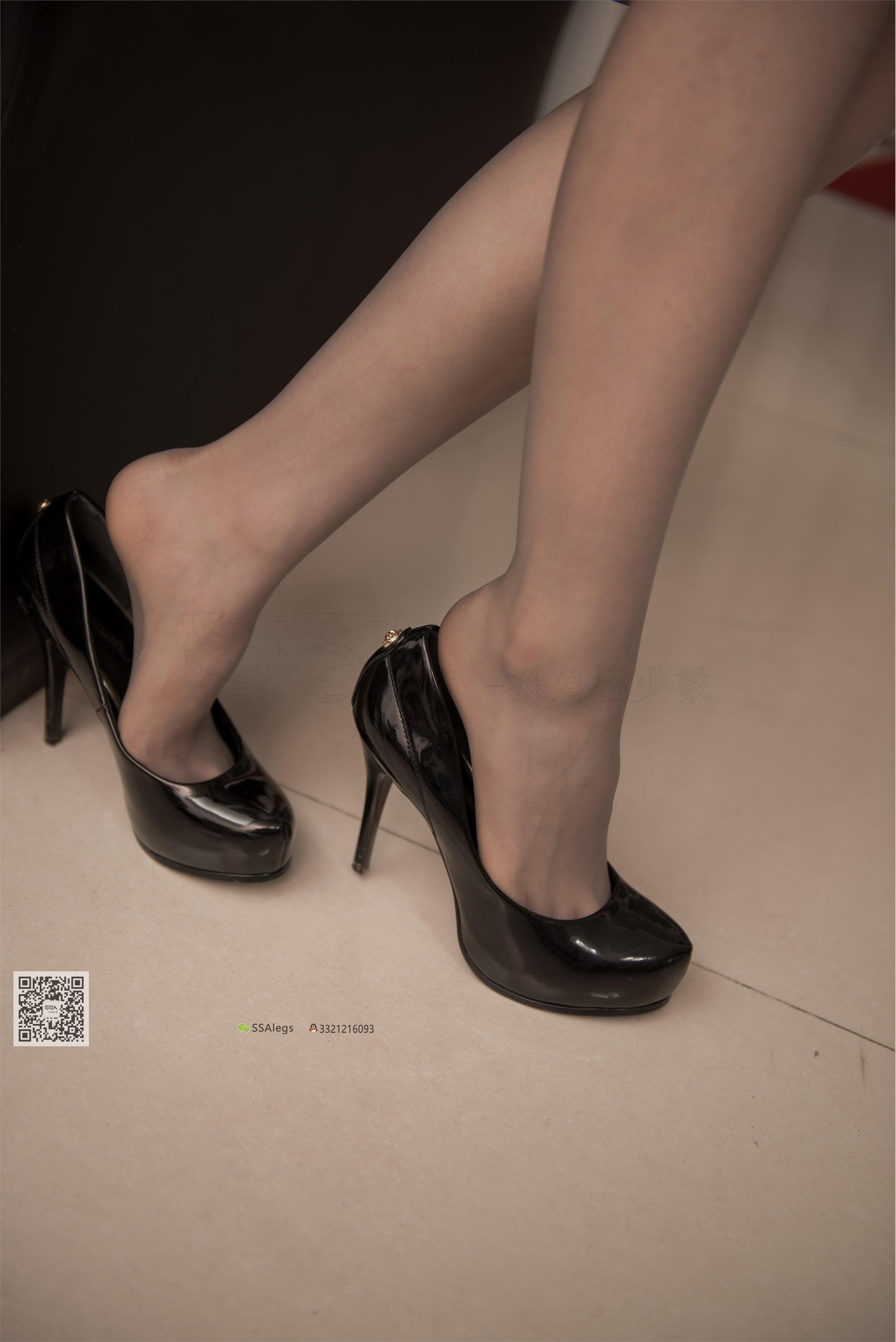 SSA丝社 NO.001 琪琪灰丝OL职业